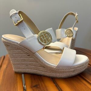 Tommy Hilfiger Women's White Wedge Sandals